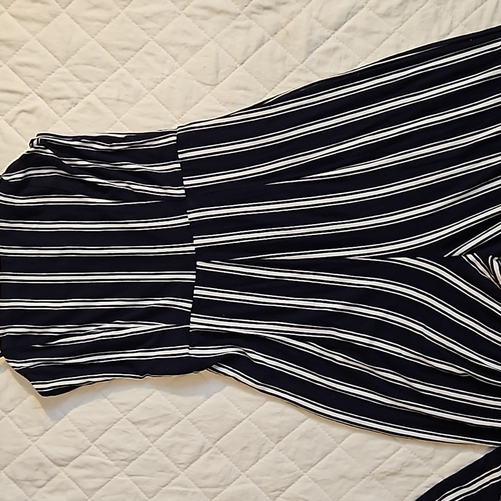 Ambiance size small cropped romper - Picture 2 of 6